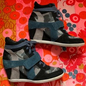 RARE✨ASH Bowie Bis wedge sneaker
